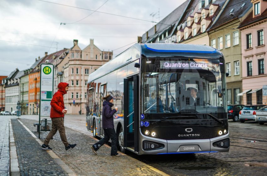  Quantron stellt den E-Bus Cizaris vor