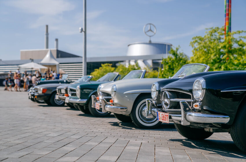  Mercedes-Benz Museum: Classics & Coffee 2023