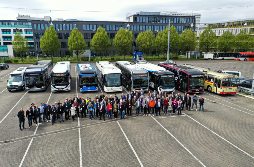  Sechs E-Busse im Test, der Sieger trägt Stern