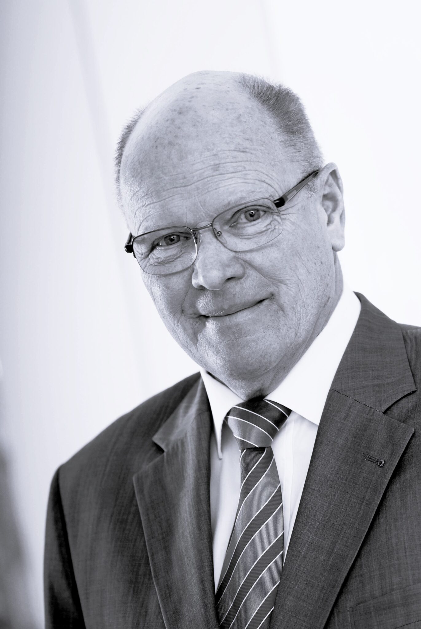 Behringer Touristik Im stillen Gedenken Abschied von Konrad