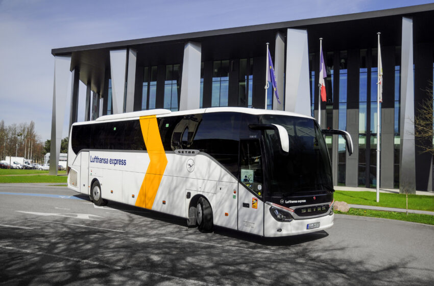  Zwei Setra S 516 HD für Lufthansa express