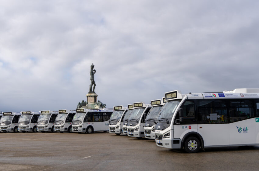  Florenz setzt auf e-Jest-Kleinbusse