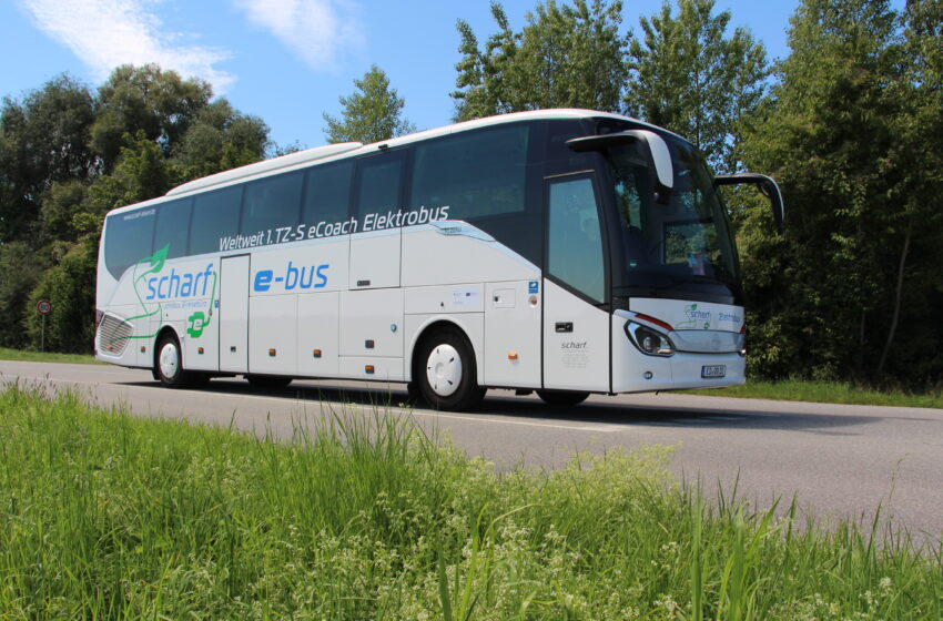  Erster E-Reisebus bei Scharf Reisen im Dienst