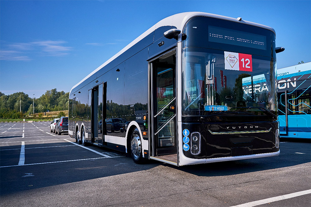 Yutong Bus U15