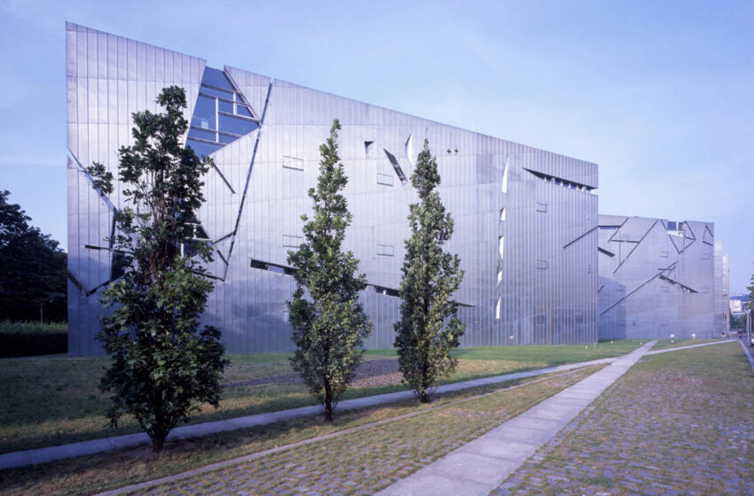  Mittendrin: 25 Jahre Jüdisches Museum Berlin